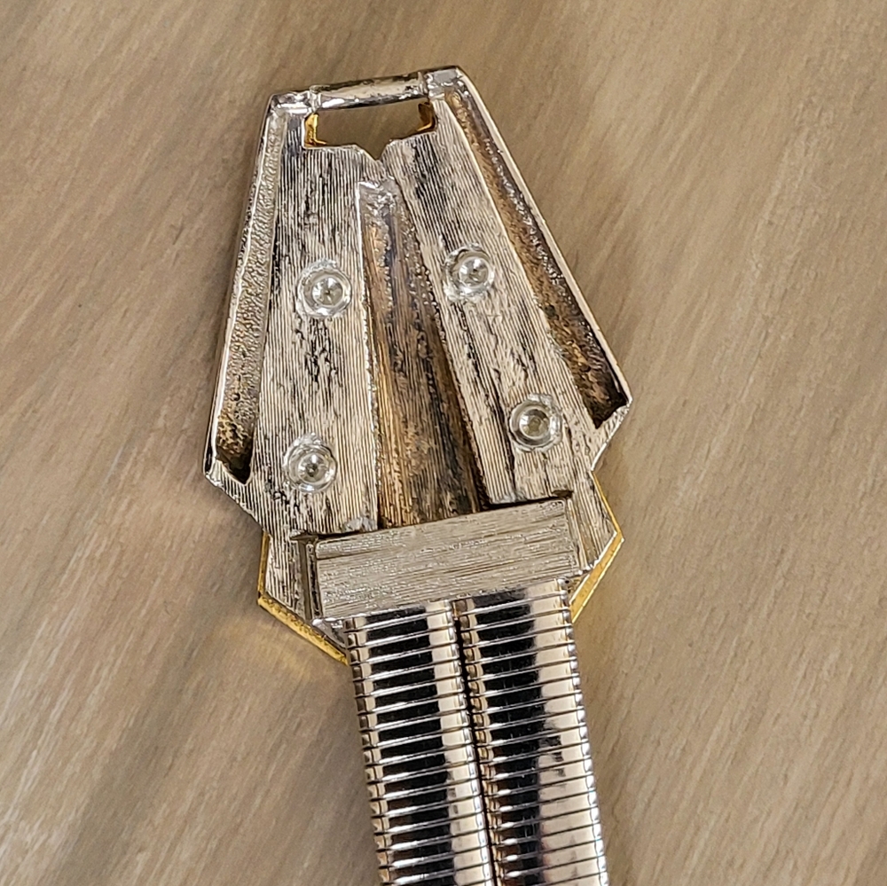 Judith Leiber Vintage 80s Silvertone Double Coil Belt With An Art Deco Buckle - Picture 7 of 13